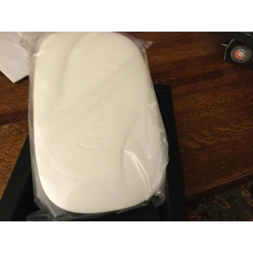 Mophie UV Sanitizer with Wireless Charging for Phone, Other Small Devices NIB!